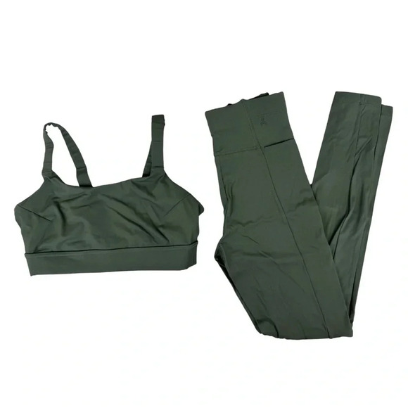 aday Lighten Up Sports Bra & Layered Up Thermal Leggings Set Green XS Activewear - Picture 15 of 15